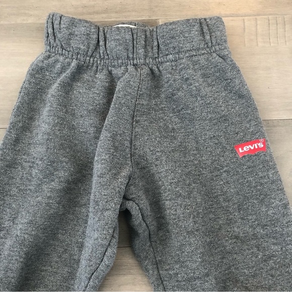Euc Levi's Little Boy's Jogger Pants Size 2T - Picture 2 of 7